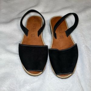 Castell Menorca black sandal